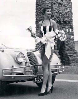 theniftyfifties:  Miss Helen Fleming of Golden, Colorado, “Miss Dangerous Curves of 1954″  