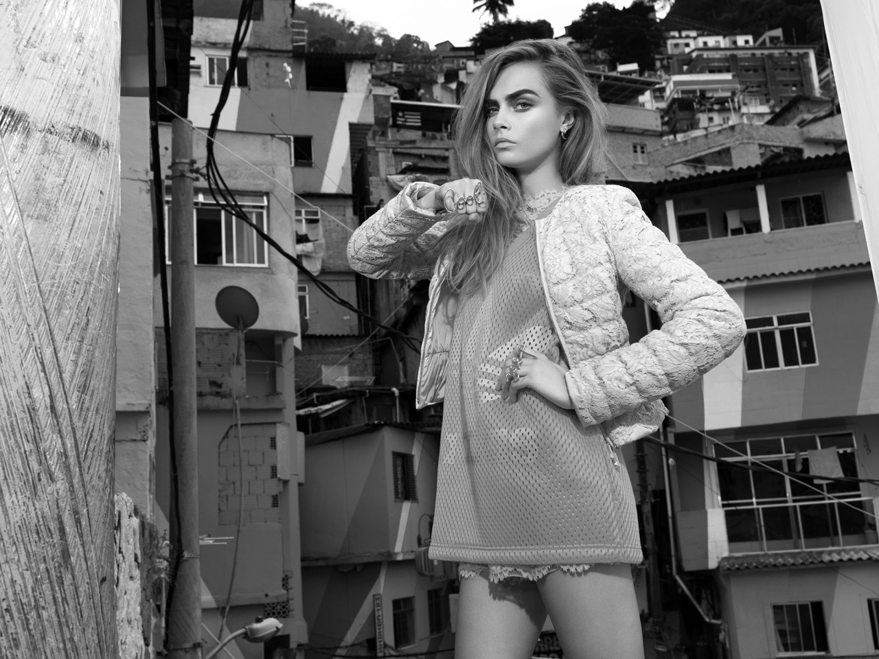 senyahearts:  Cara Delevingne for Vogue Brazil, February 2014.  Photographed by: