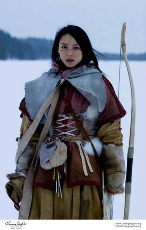 safetytank: irkbitig: Mongolian Archer Actress Zhang Jingchu from the movie Jade Warrior, but nice t