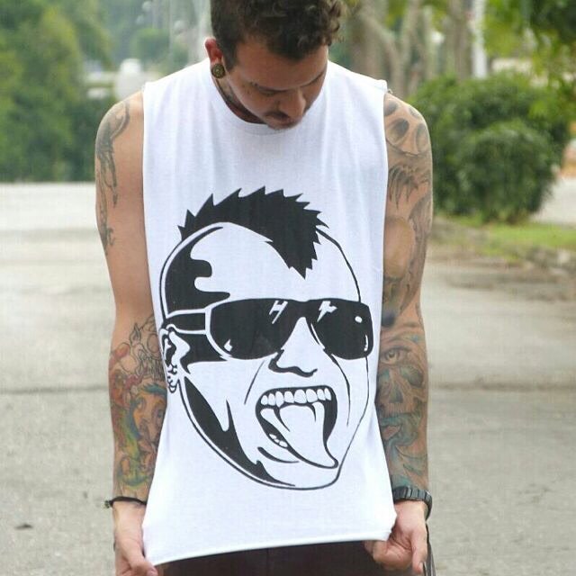 Una foto viejita con las niñas de @mc_shirts #tattoo #tattooed #tattoedmen #tattooedman