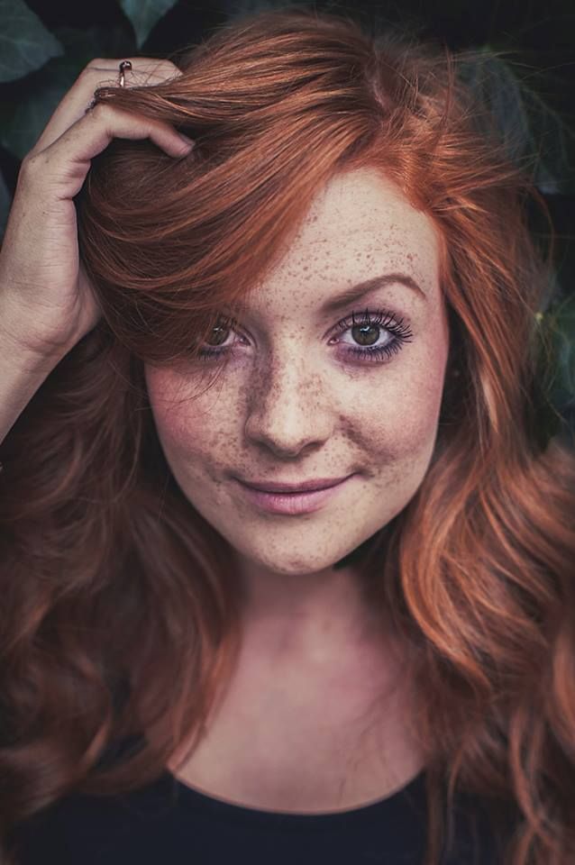 silentorgasm:  Her eyebrow!  Wow…