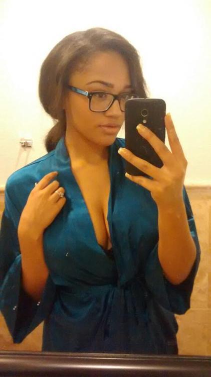 Sex pornstarswithglasses 101497015635 pictures