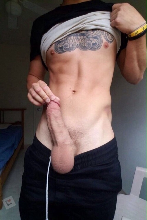 Hairy & Muscle Man 🇮🇹