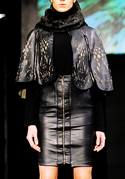 fashion-runways:TEX SAVERIO Paris Fashion Week Womenswear Fall/Winter 2014-2015if you want to suppor