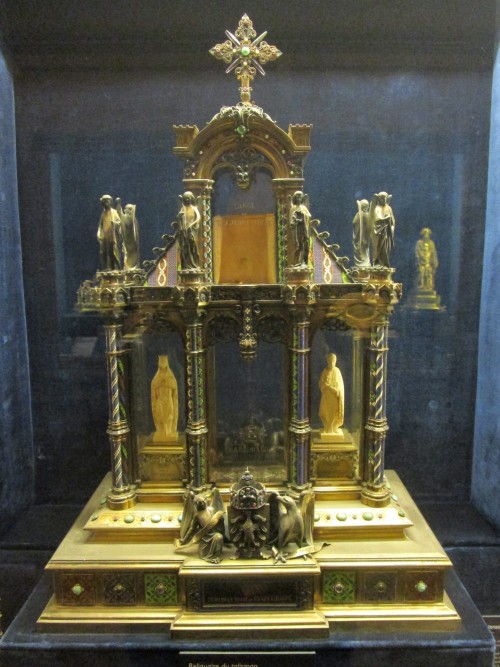 Treasures of Reims CathedralMany Catholic cathedrals in Europe have a collection of precious objects