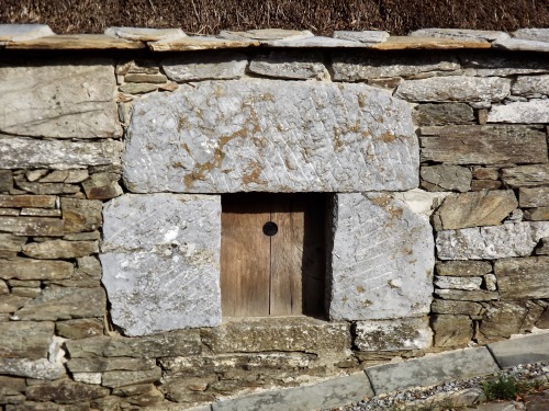 Ventana, Palloza, O Cebreiro, Lugo, Galicia, 2011.