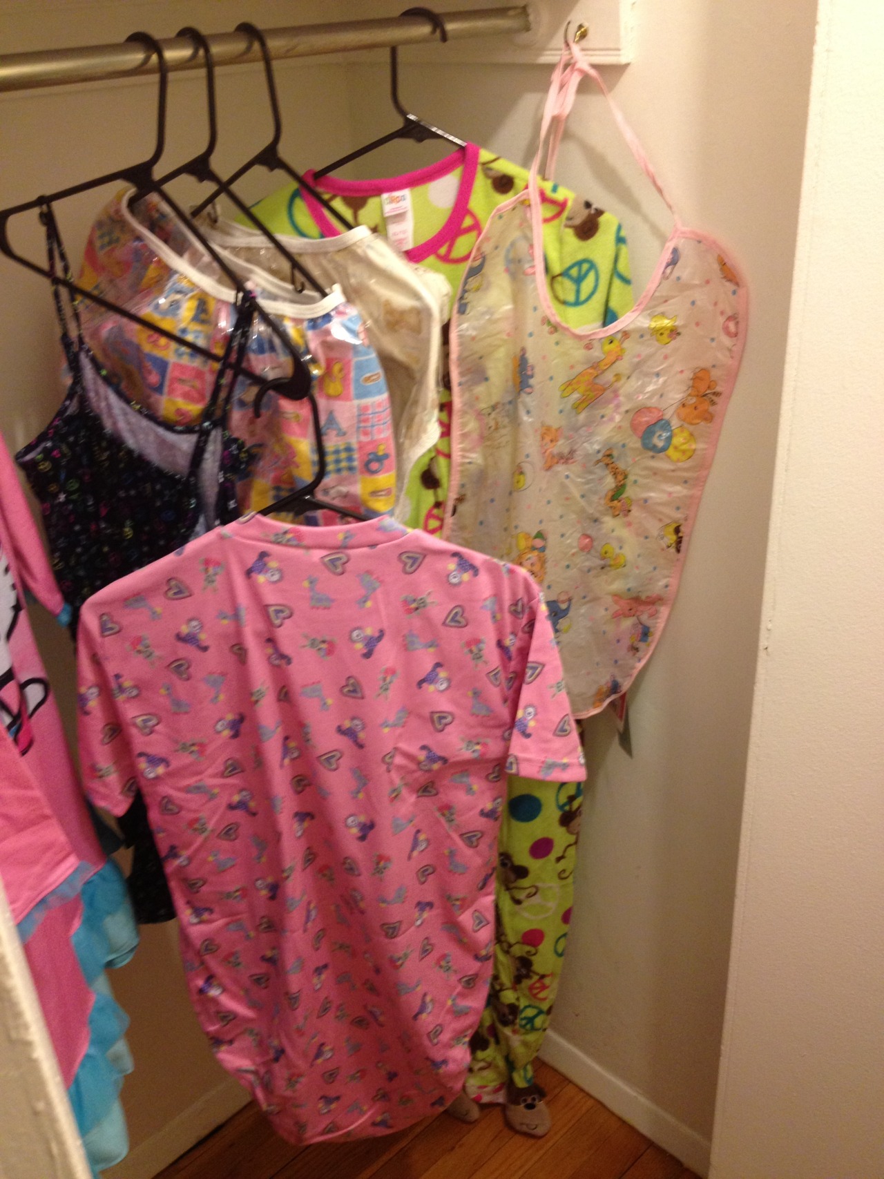 littledarlingkitten:  daisydiapered:  lllooooovvvveeee this &lt;3  I want this