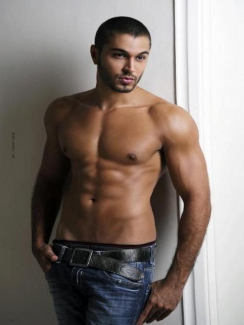 favhob:  zzzemen:  Abdel Rahman Balaa - Mr. Libano 2010   My Favorite Hobby