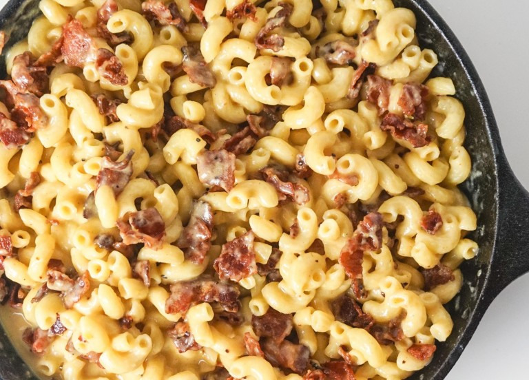 lustingfood:  Smokey Bacon Mac and Cheese 