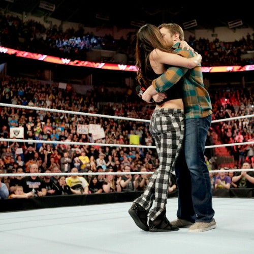 rawsmackdownnxtdivas: Brie,Daniel Bryan and the WWE Roster:Raw 2/8/16 Daniel Bryan’s retiremen