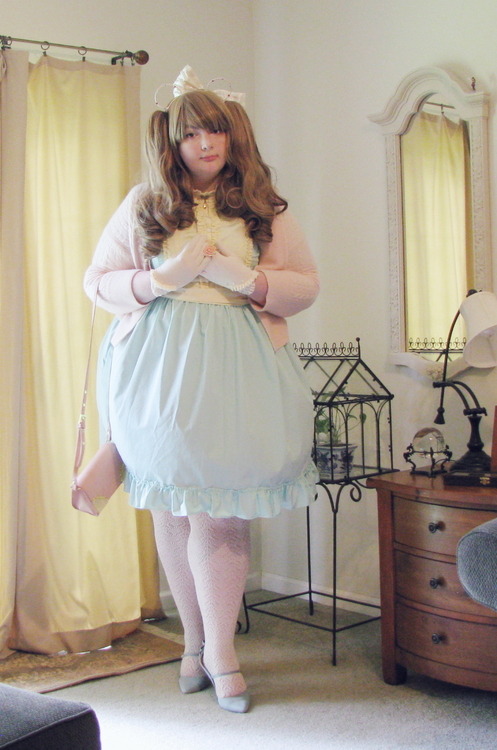 beckpoppins:  throwback ootds: lolita 