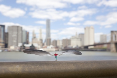 districtperrier:  Miniaturesque: Street Artist Slinkachu Spills the Beans on His New Show By James BuxtonDoes size count? Many street artistswould have you believe so, but art on the street doesn’t always have to be big, in fact, it can have just as