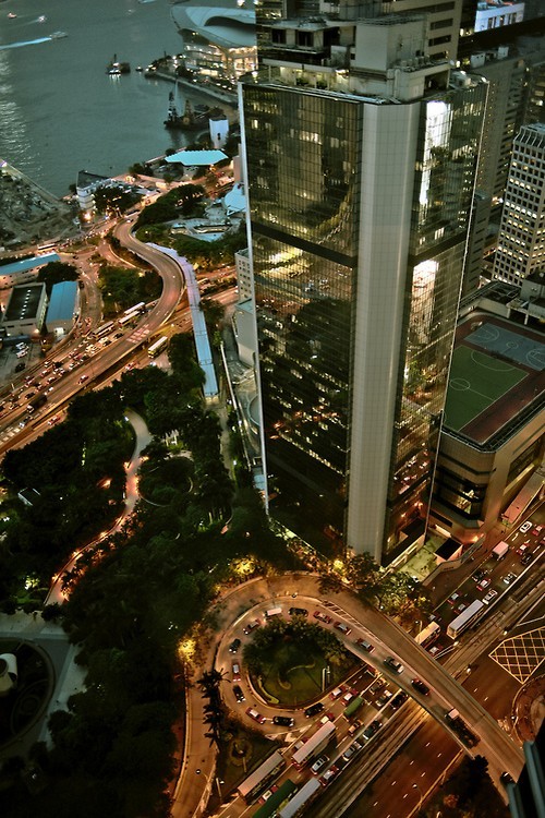 XXX wonderous-world:  Admiralty, Hong Kong by photo