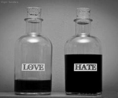 http://black-rainbowxx.tumblr.com/post/102398552103