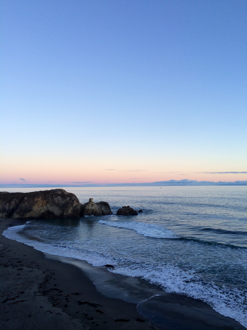 lucid-ocean:  I find this so calming, I feel like all the colors in this picture