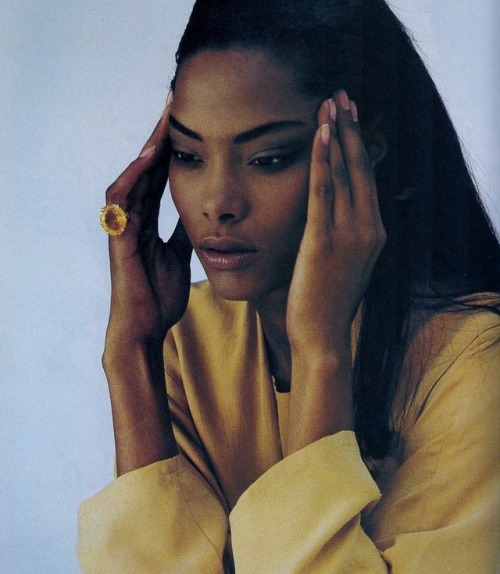 a-state-of-bliss: Vogue Paris May 1990 - adult photos