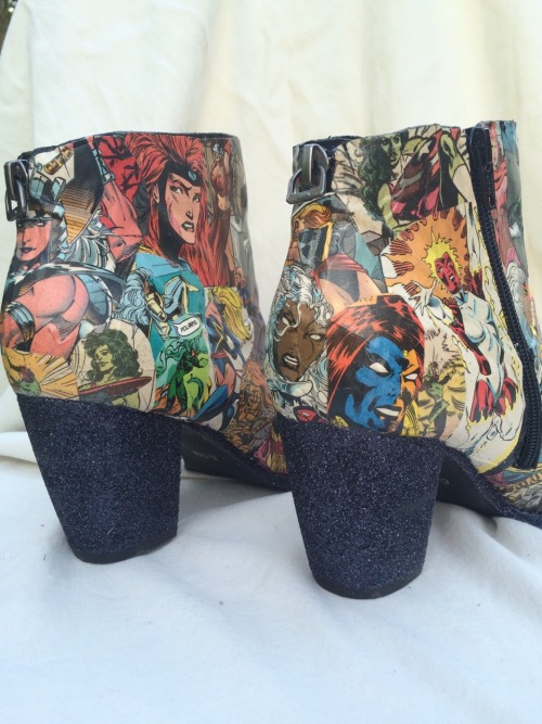 SIZE 6 ½ WOMEN OF MARVEL BOOTS + BLACK GLITTER HEELON SALE NOWStep with all the confidence of