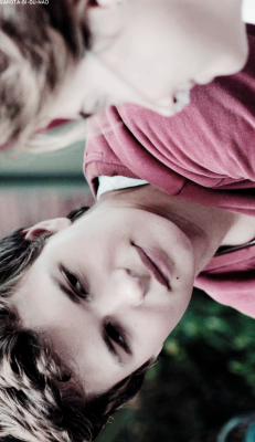 oath-keepe-r:  19/? stills - The fault in our stars 