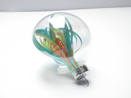 sosuperawesome:  Glass Ornaments - quilled coils in iridescent glass orbs, YakawonisQuilling