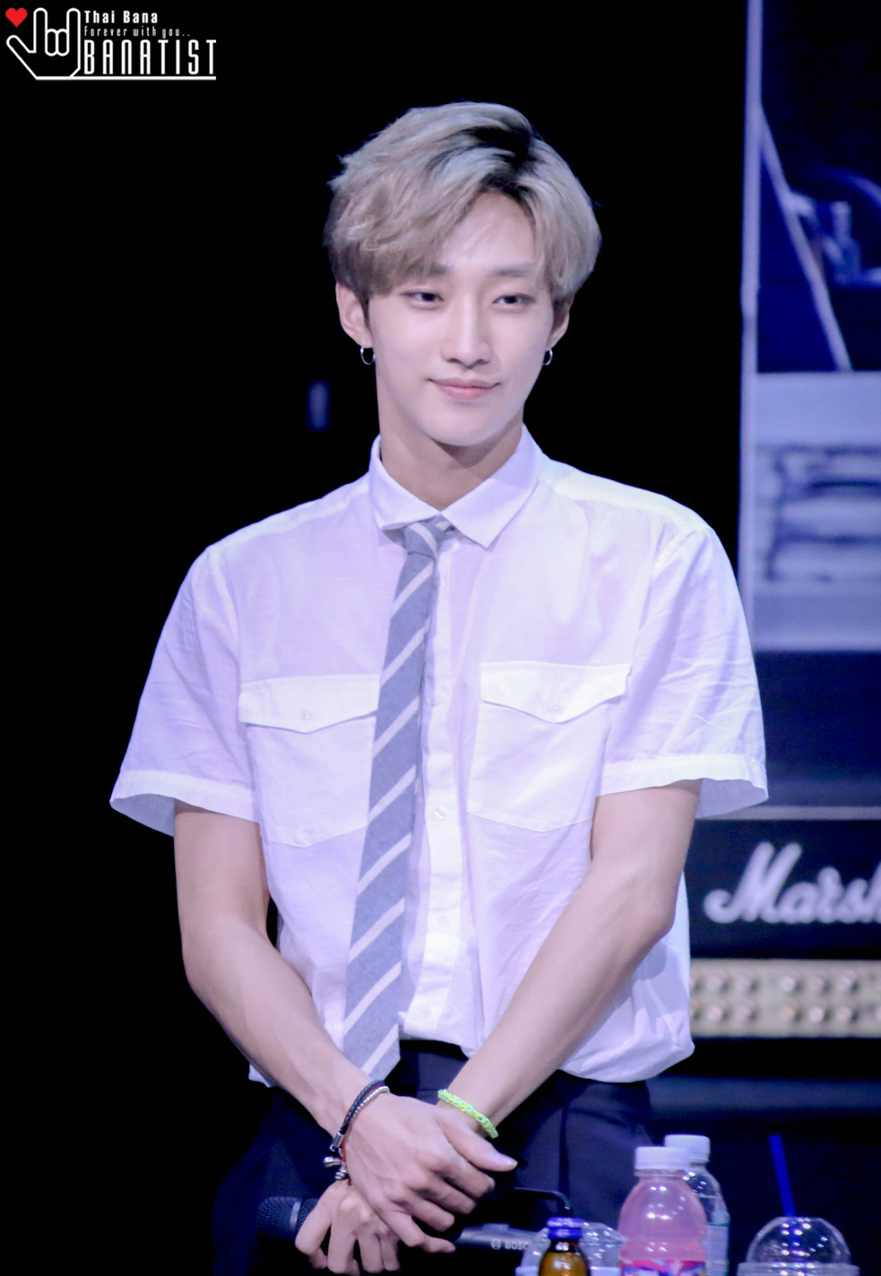 dreadesu:  banatist:  140724 홍대 팬싸인회 JINYOUNG   dear….God……