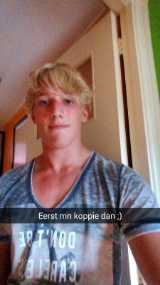 ksufraternitybrother:  HOT LIL BLOND DUDE!KSU-Frat Guy: Over 77,000 followers and 53,000 posts.Follow me at: ksufraternitybrother.tumblr.com