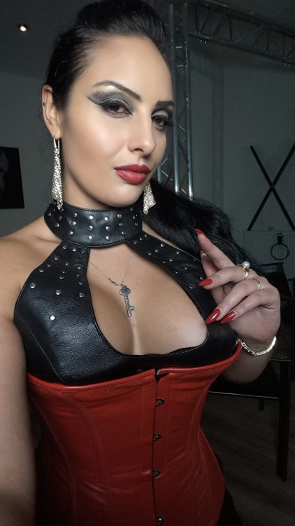 ezadasinnism: www.clips4sale.com/62191 www.MistressEzada.com  Obey @Mistress_Ezada! Train your submi