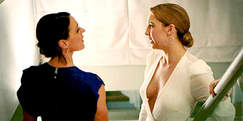 jodiecomersource:Suranne Jones and Jodie Comer as Gemma Foster and Kate Parks in Doctor Foster (2015