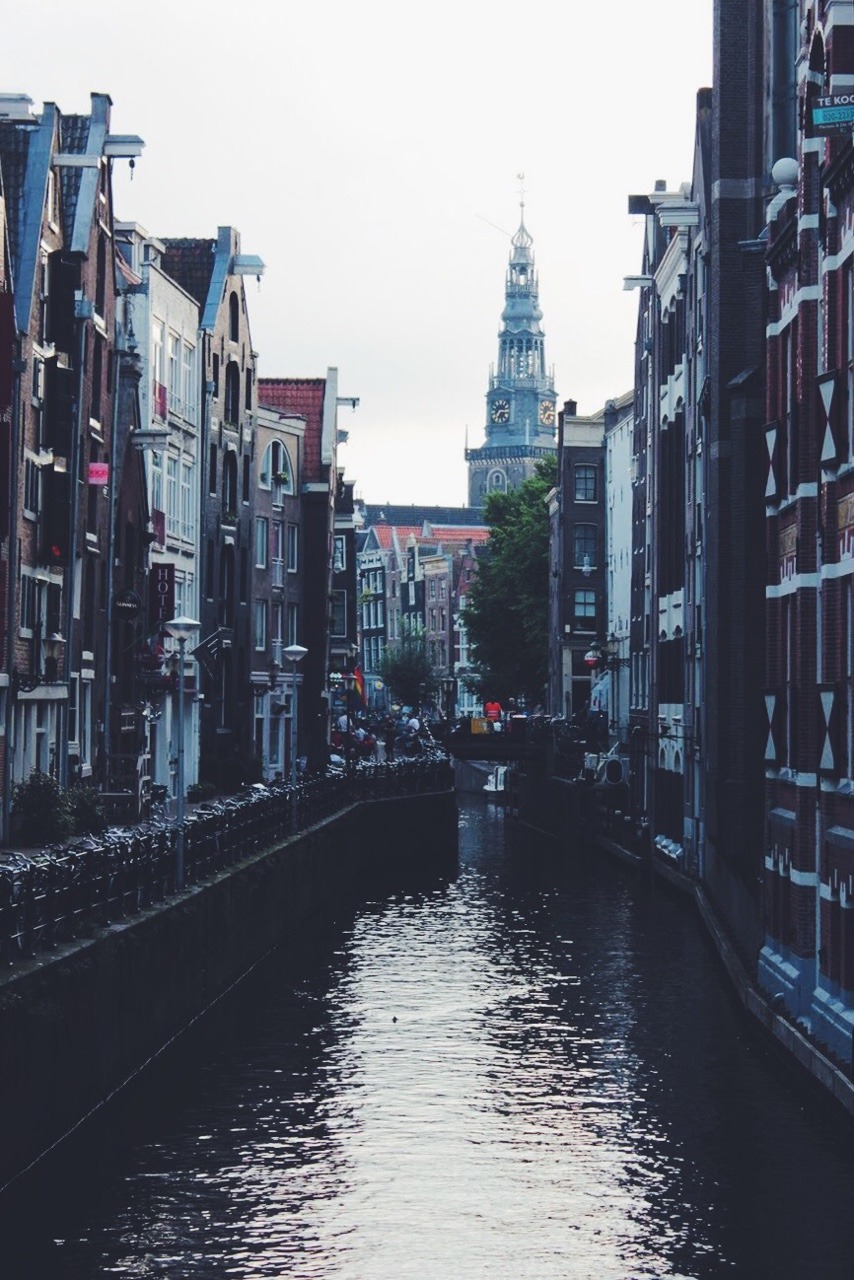 travelingcolors:  Amsterdam canals | Netherlands (by Nacho Coca)