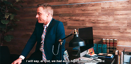 amidqlas:If Congress was your co-worker — Starring Chris Pine 