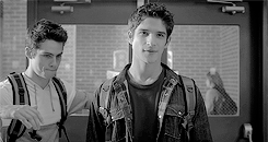 daniels-gillies:teen wolf meme ♡ favourite brotp: sciles