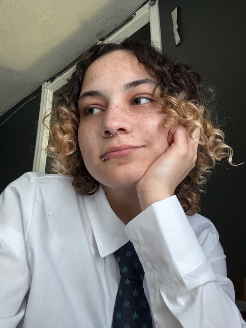 (lazy) Elias Bouchard Cosplay Test
