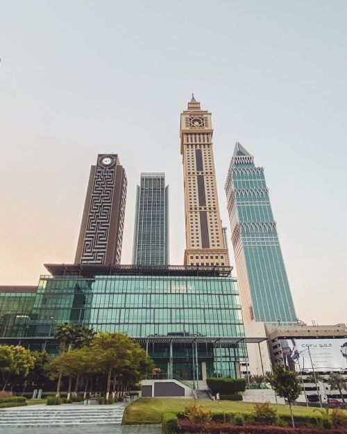 Towers along sheikh zayed road. . . . #crewlife #shotoniphone11promax #beautifuldestinations #travel