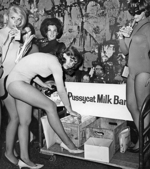  Young Karen Black 