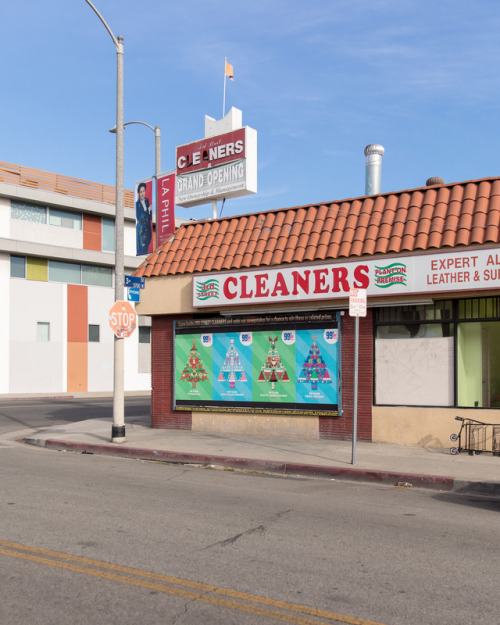 jasontravisphoto:Holiday shoot for 99 Cents Only Stores / Christmas Trees - Classic, Sugarplum, Rustic, and Fiesta / Los Angeles, CA / December 2017 