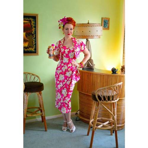 Tiki Time with the gorgeous @misslizcherieClothing by @vivienofholloway #vivienofholloway . #pinup