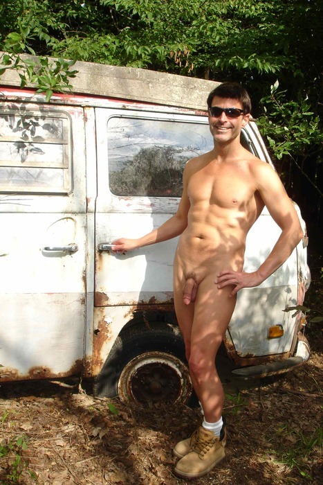 Nudiarist All Male #Sex & #Exhibitionism Blog