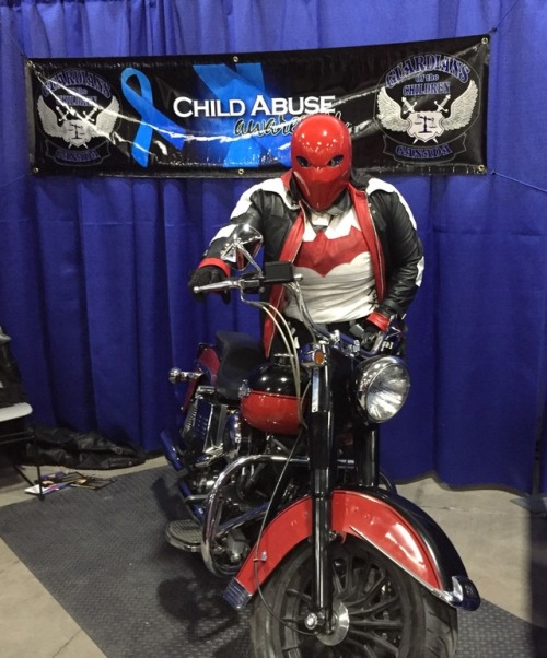 I met a great group of guys today at Kidsfest, Guardians of the Children (Ottawa Chapter). They let 