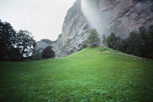 definitelydope:  all around the alps (by manyfires)