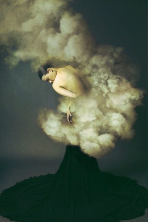 nevver: Her smoke rose up forever, Josephine Cardin For those who wish to know what smoky, oil slick