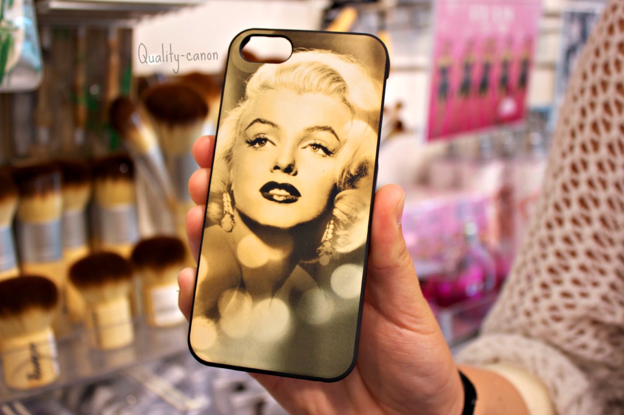 quality-canon:  Marilyn Monroe case