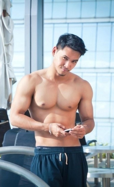 Viva!Asian hunks!