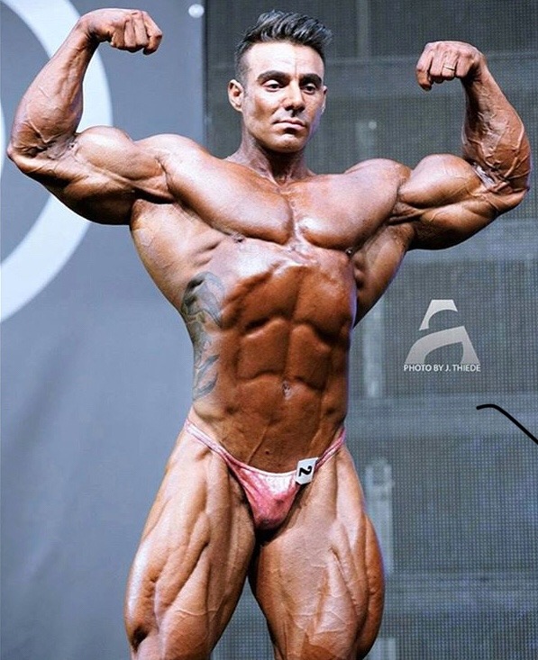 musclegodselfies:Rafael Brandao