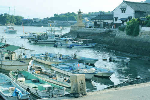 ochabang:TOMONOURA by junog007 on Flickr.