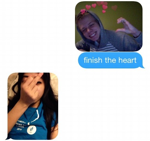 shouldnt:  vinestars:  detainable:  Omg @imessageworld is the FUNNIEST account ever, I love seeing them on my dashboard  Yea they are definitely a must follow  omg their account is so funny how have i not followed it before! 