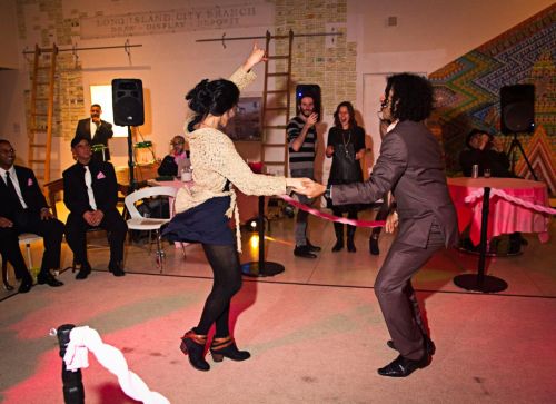 Art off the Wall –our Thursday evening series presenting, ahem, “off the wall” performance wor