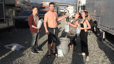 fuckyeahswann:Stephen do the ice bucket challenge