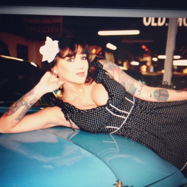 triphecda:  Sneak peak of my pinup shoot with @sunniesunshine ! She’s so awesome!