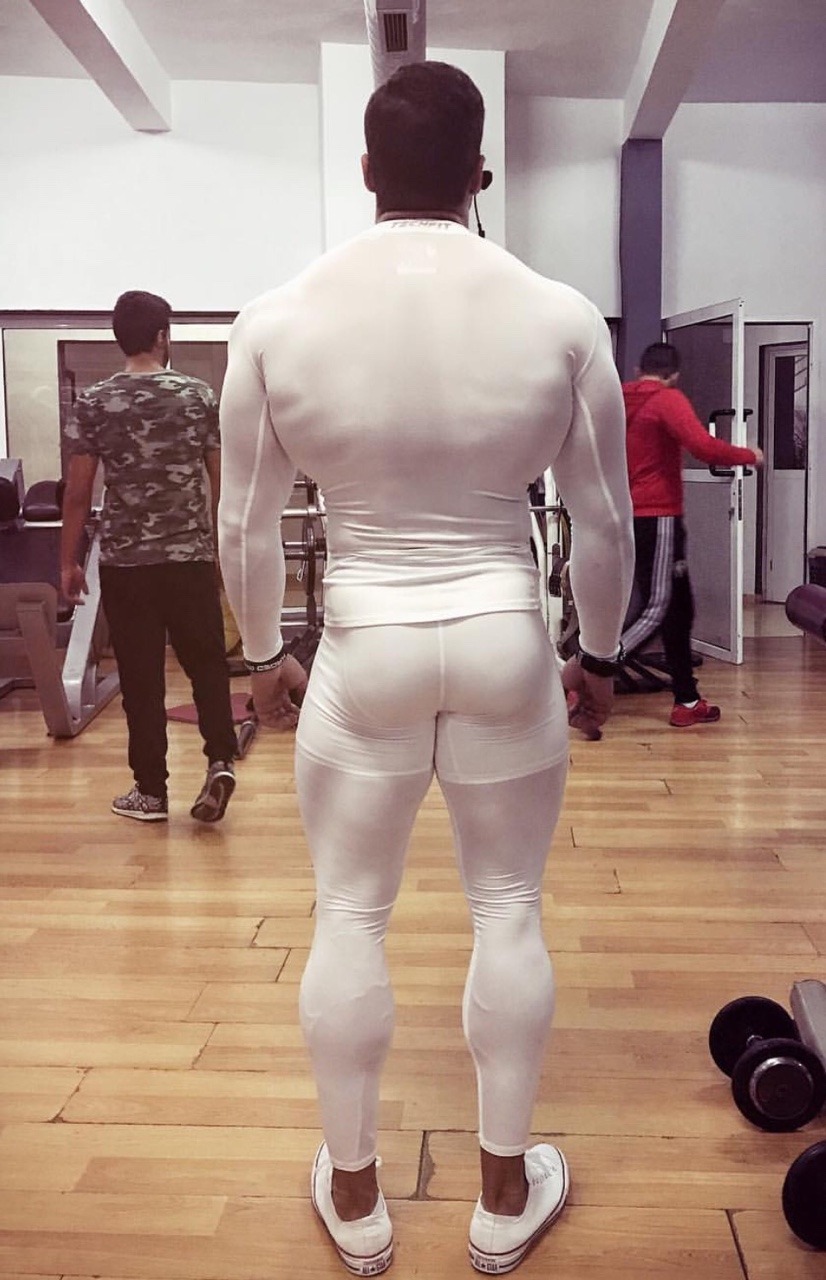 WORKOUT GEAR