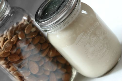 Sex theveggroupie:  - - diy | Almond MilkIf you pictures