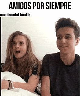 locuras1000:  Tu amiga la hiperactiva que te tiene en la friendzone